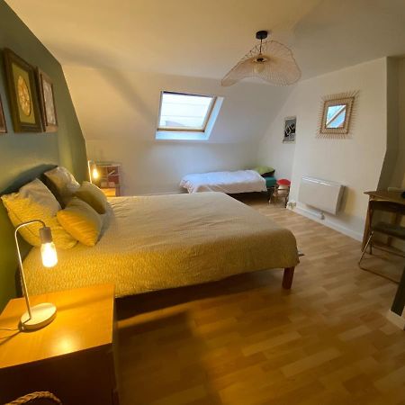 Gite A Bon Port Abbeville 5 Personnes Екстериор снимка