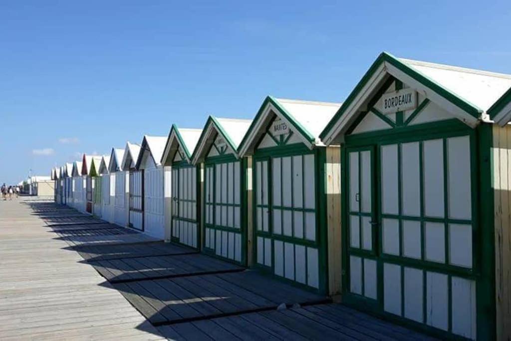 Gite A Bon Port Abbeville 5 Personnes Екстериор снимка