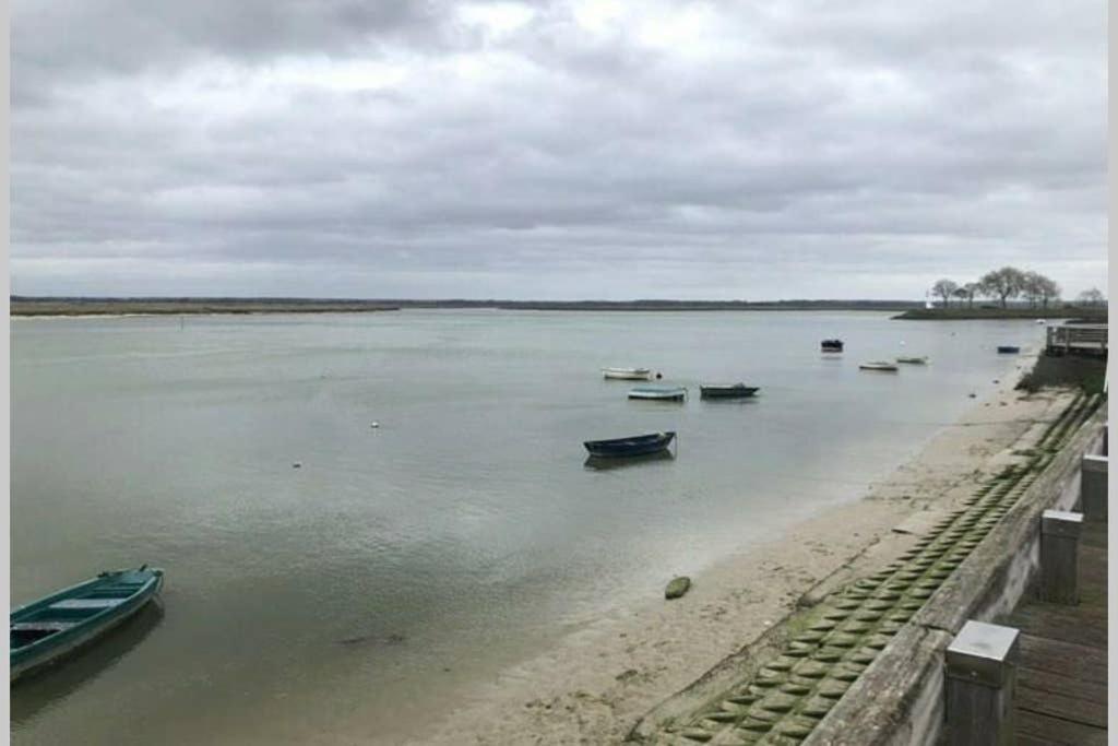 Gite A Bon Port Abbeville 5 Personnes Екстериор снимка